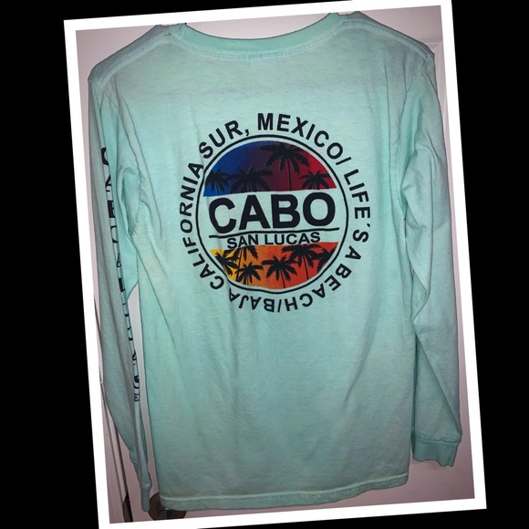 •3/$20 Cabo San Lucas long sleeve tshirt🐋EUC🐋 - Picture 2 of 4